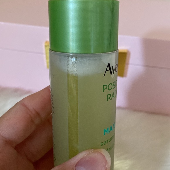 Aveeno positively radiant maxglow serum+primer 45ml - Picture 4 of 5